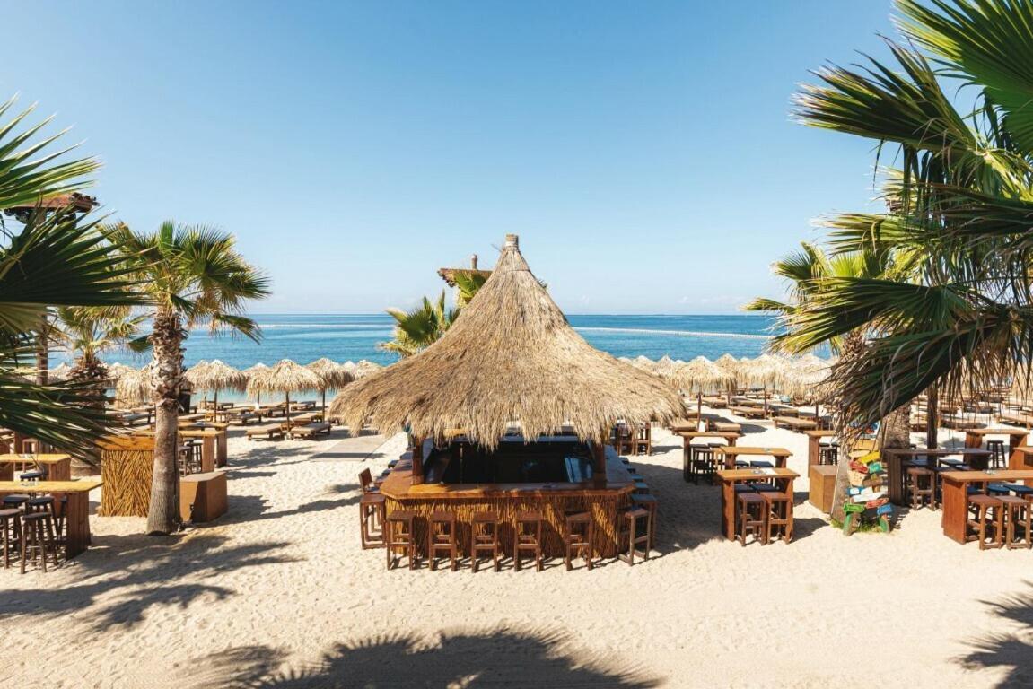 Alimos - Sea View Apartment Атина Екстериор снимка